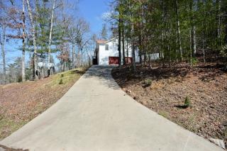 60 Shadow Creek Ct, Morganton, GA 30560-1768