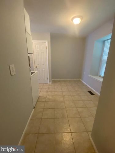 10286 Quiet Pond Ter, Springfield VA  22015-3740 exterior