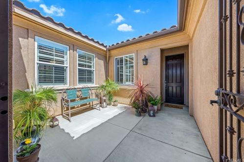 34211 San Simeon St, Temecula, CA 92592-5593