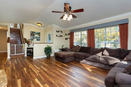 116 3rd St, El Cajon, CA 92019-2081