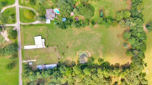 7476 Fork Dr, Conroe, TX 77303-4038
