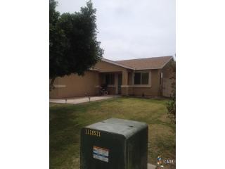 1138 Alamo St, Brawley, CA 92227-3494