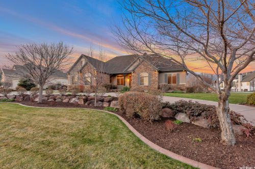 1270 Park Meadows Dr, Springville, UT 84664-4841