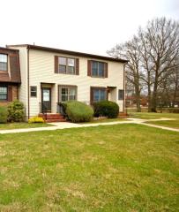 412 Wallace St, Edison, NJ 08817-3355
