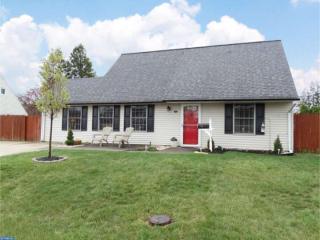 57 Crestwood Rd, Levittown, PA 19057-1726