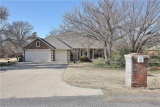 890 Tall Pine Ln, Blanchard, OK 73010-6605