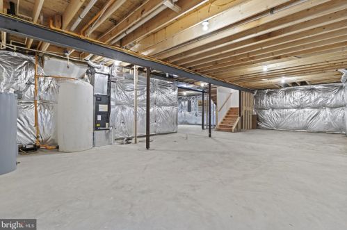 664 Dill Rd, Severna Park MD 21146-4120 exterior