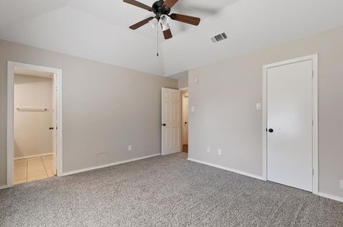 2709 Rdg Rd, Fort Worth TX  76133-7723 exterior