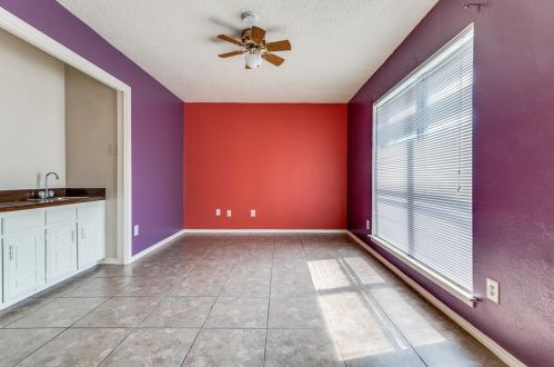 7225 Cleburne Rd, Fort Worth TX  76133-6810 exterior