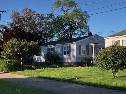 144 Belshaw Ave, Tinton Falls, NJ 07724-2925