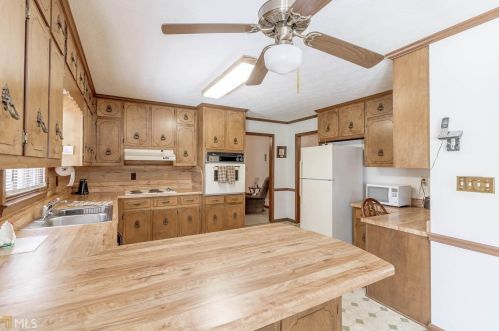 160 Country Roads Cir, Stockbridge GA  30281-1338 exterior