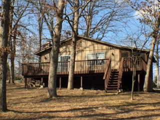 1358 Shawnee Rd, Cuba, MO 65453-9653