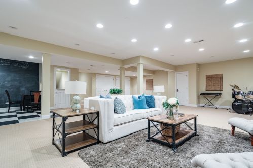 1425 Country Ln, Bannockburn IL  60015-4746 exterior