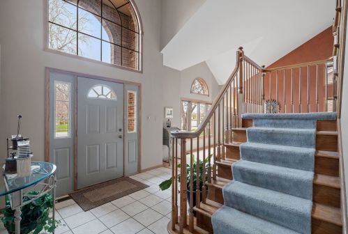 19501 Edgebrook Ln, Tinley Park, IL 60487-7017