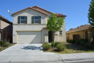 1397 Apple St, Madera, CA 93638-9341