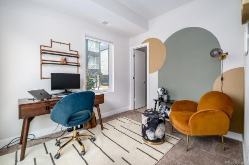 1076 Eaton St, Denver, CO 80214-4708