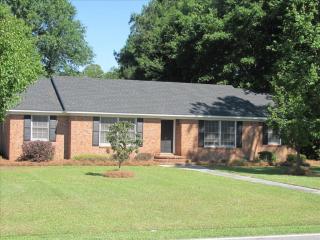 1925 Marsh Ave, Florence, SC 29505-2936
