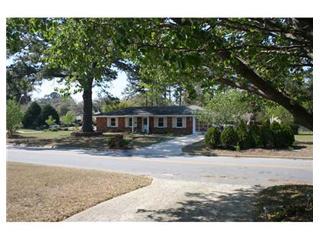 109 Santee Rd, Savannah, GA 31410-3833