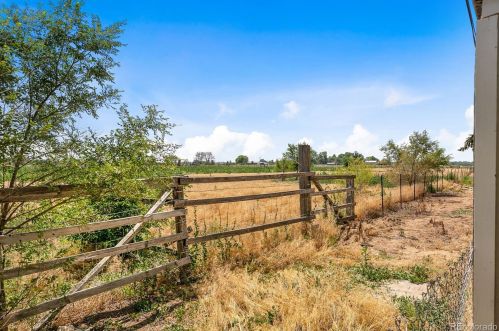 1816 Dilmont Ave, Greeley CO  80631-6207 exterior