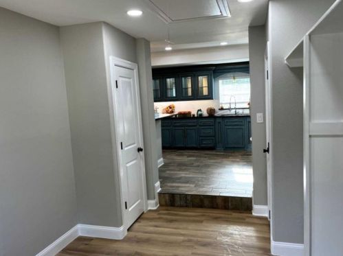 1004 Booker T Washington St, Conroe TX  77301-3610 exterior