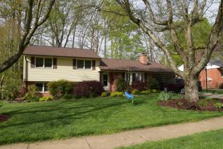 5655 Ravenel Ln, Springfield VA  22151-2427 exterior