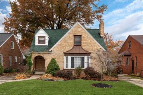 3210 162 St, Cleveland OH  44111-1012 exterior