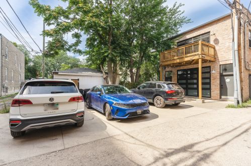 1219 Gunnison St, Chicago IL  60640-4708 exterior
