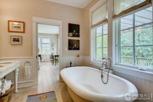 2123 4th St, Boulder CO  80302-4901 exterior