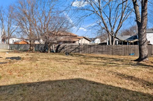 338 Stafford Way, Lemont IL  60440-2128 exterior