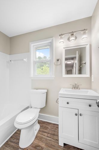 256 Columbia Dr, Ladson SC  29456-6208 exterior