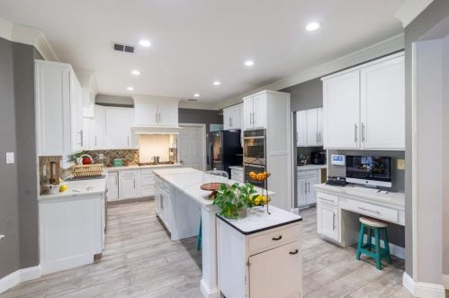 7567 Arcadia Trl, Fort Worth TX  76137-3577 exterior