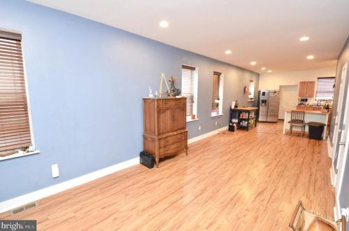 5646 Cedar Ave, Philadelphia PA  19143-1920 exterior