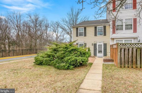 3234 Tapestry Cir, Burtonsville, MD 20866-2065