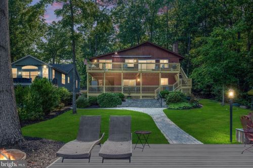 125 Hillside Dr, Locust Grove, VA 22508-5233