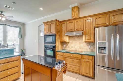329 Stone Mtn Rd, Fort Worth TX  76035-5642 exterior