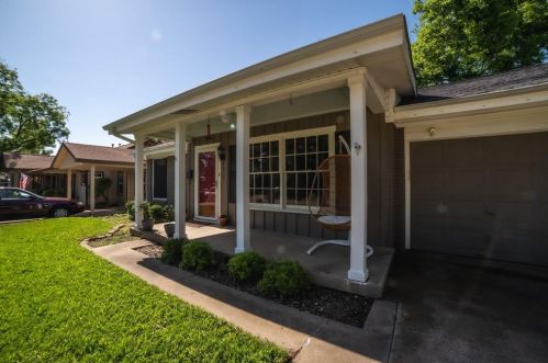 4513 Birchman Ave, Fort Worth TX  76107-4229 exterior