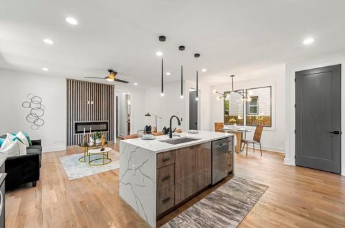 248 Laurel Ave, Atlanta GA  30314-2230 exterior
