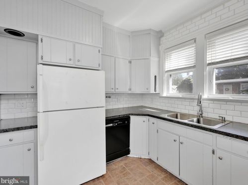 406 Ross St, Lancaster PA  17602-1944 exterior