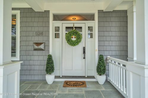 524 Woodland Ave, Brielle, NJ 08730-1922