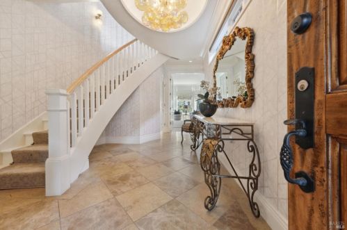66 De Silva Island Dr, Mill Valley, CA 94941-3037