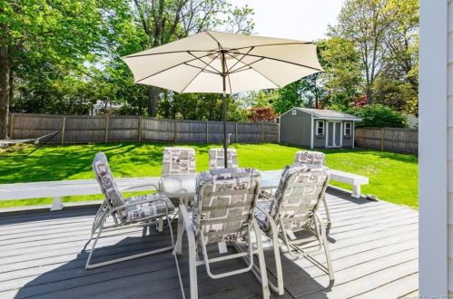 201 Fairlawn Dr, Torrington CT  06790-5809 exterior