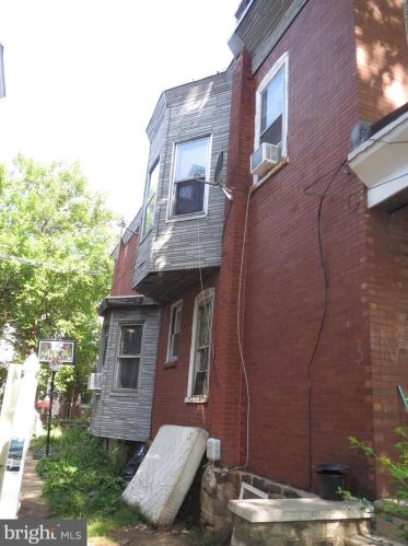 5130 11th St, Philadelphia, PA 19112-1415