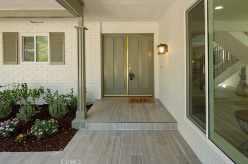 10272 Shadyridge Dr, Santa Ana CA  92705-1567 exterior