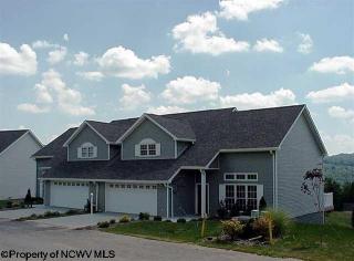 37 Pleasant Ridge Ln, Morgantown WV  26508-8405 exterior