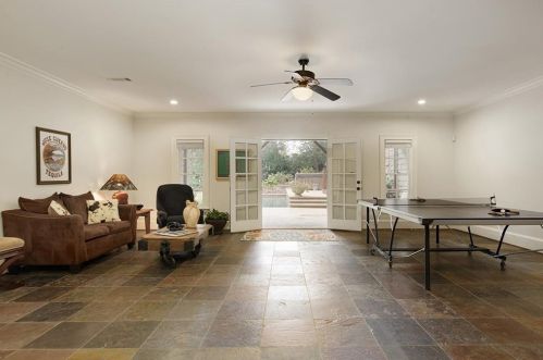 4734 Dudley Ln, Atlanta GA  30327-3330 exterior
