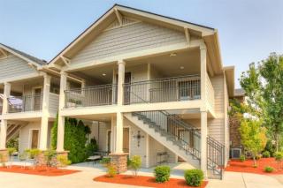 1280 Ashford Way, Medford OR  97504-9169 exterior