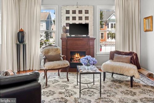 30 St, Trenton NJ 08691-4145 exterior