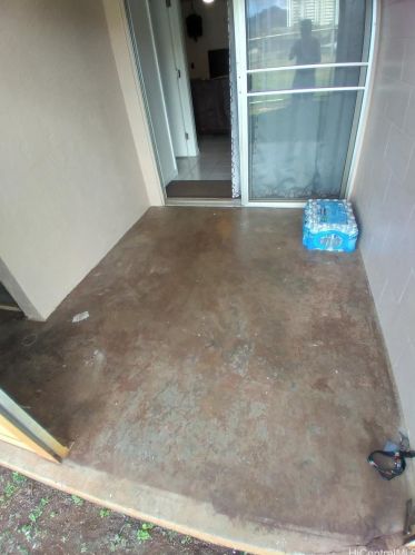 1250 Richard Ln, Honolulu HI  96819-4547 exterior