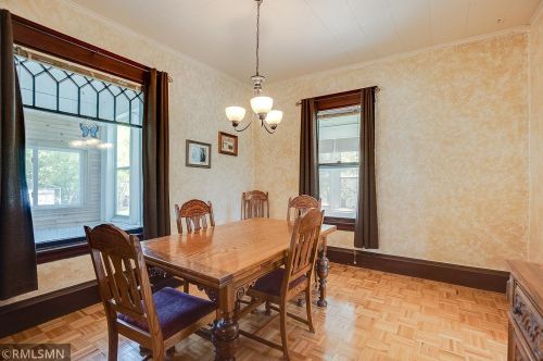 863 Bidwell St, Saint Paul MN  55118-5719 exterior