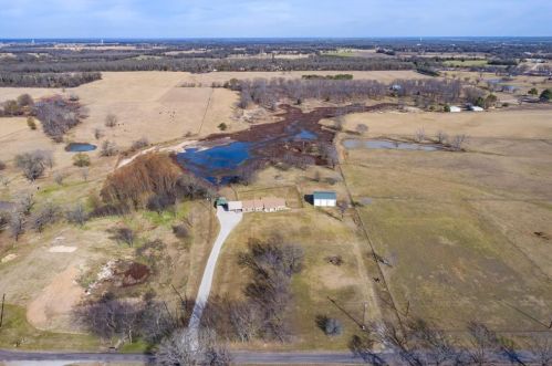 1080 Rs County Road 2370, Alba, TX 75410-7957